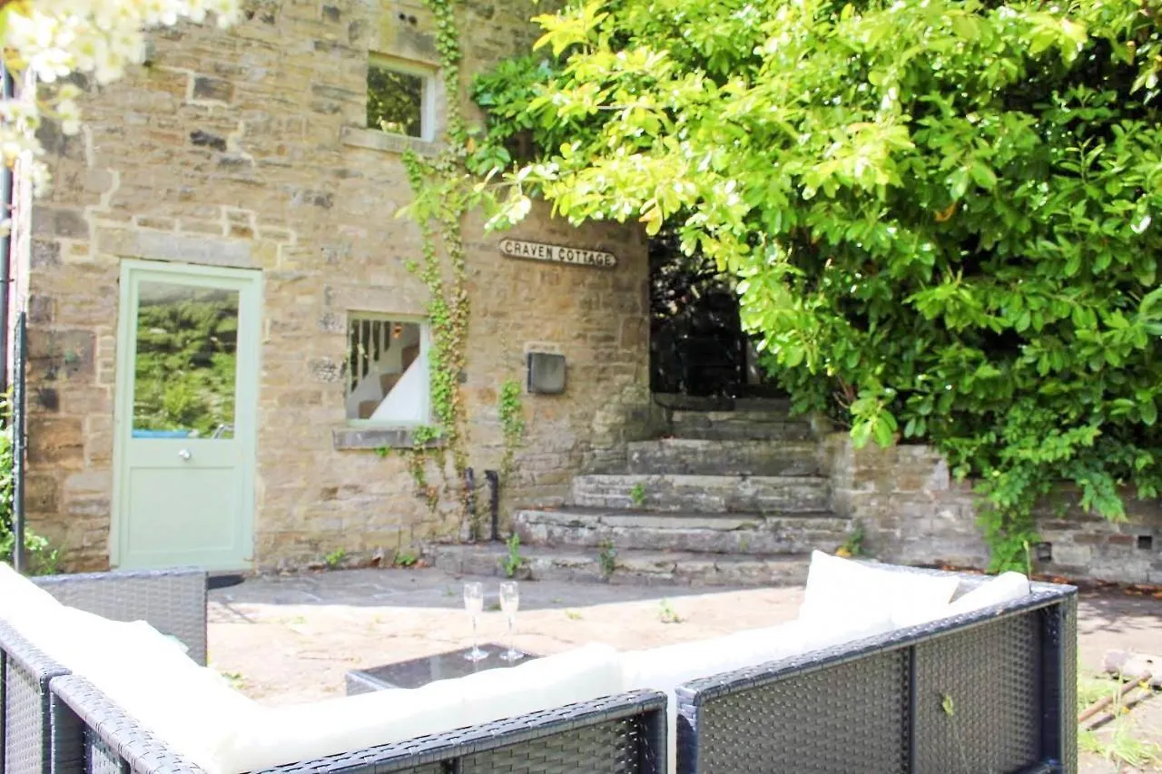 Holiday home Cosy Cottage With Hot Tub And Sauna Bingley